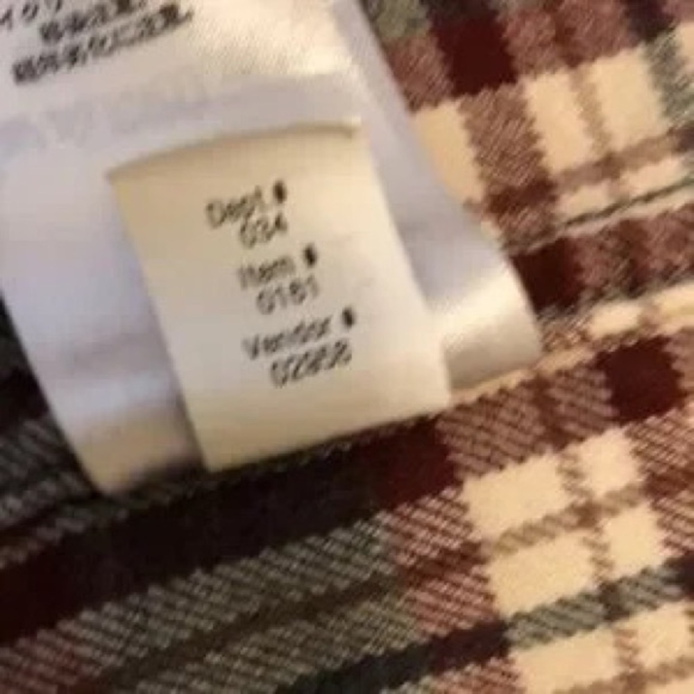 Eddie Bauer Men's Black & Cream Plaid Button-Down Shirt - Picture 11 of 12